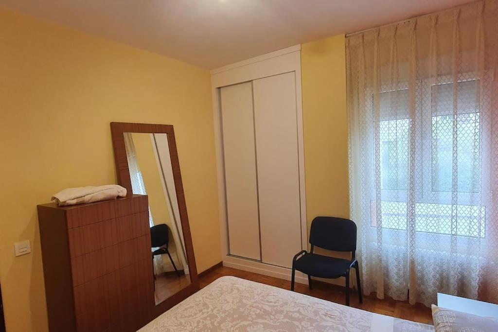 Apartamento Piso Completo 3 Y 2 Banos Palacio Congresos